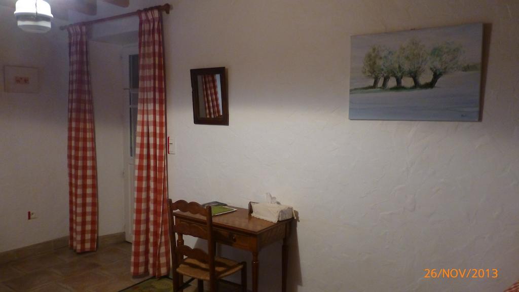 Couette Et Potager D'Antan Bed & Breakfast Melle  ห้อง รูปภาพ